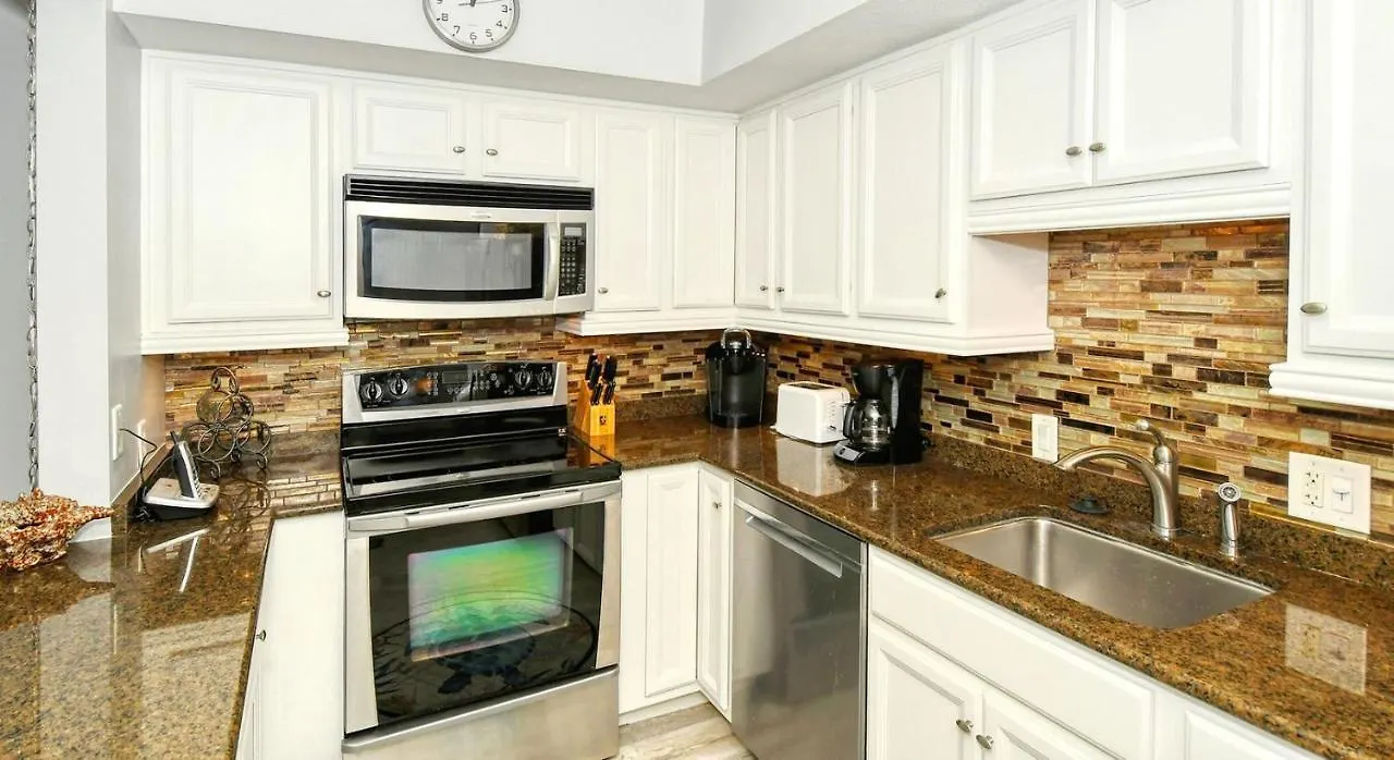 Laplaya 104a Gulf Front Walk Right From Your Lanai Onto The Private Appartamento *