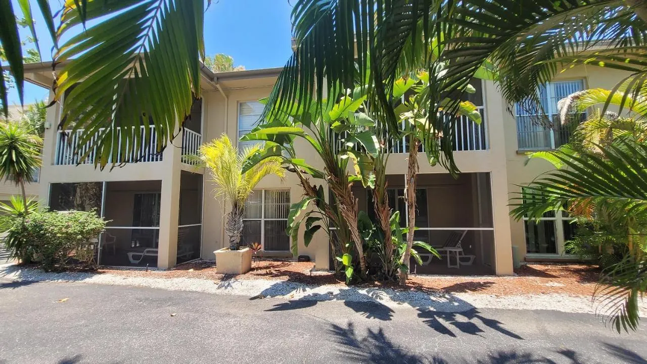 Apartment Front One Bedroom Paradise. Ground Floor. Longboat Key