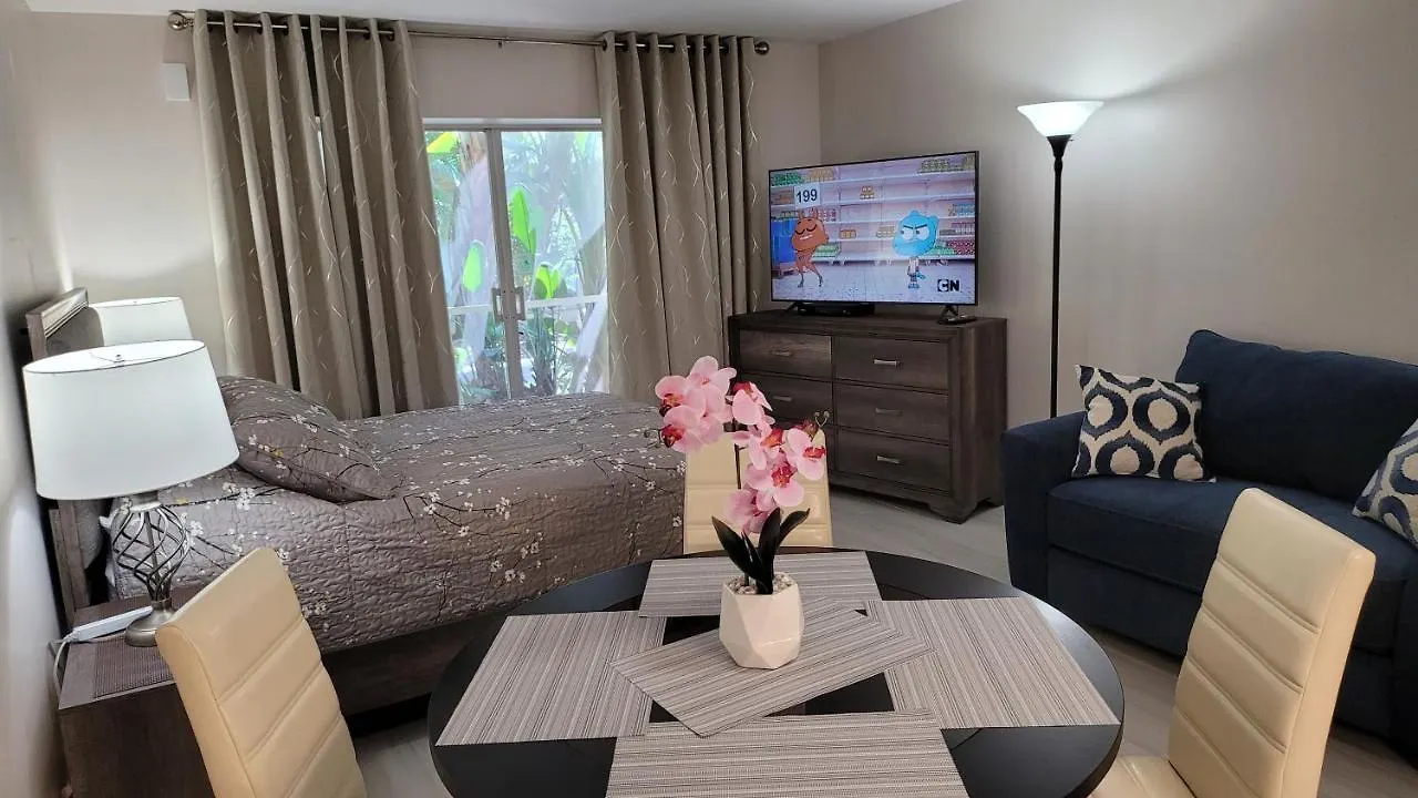 Front Paradise. Ground Floor.studio. Apartment Longboat Key