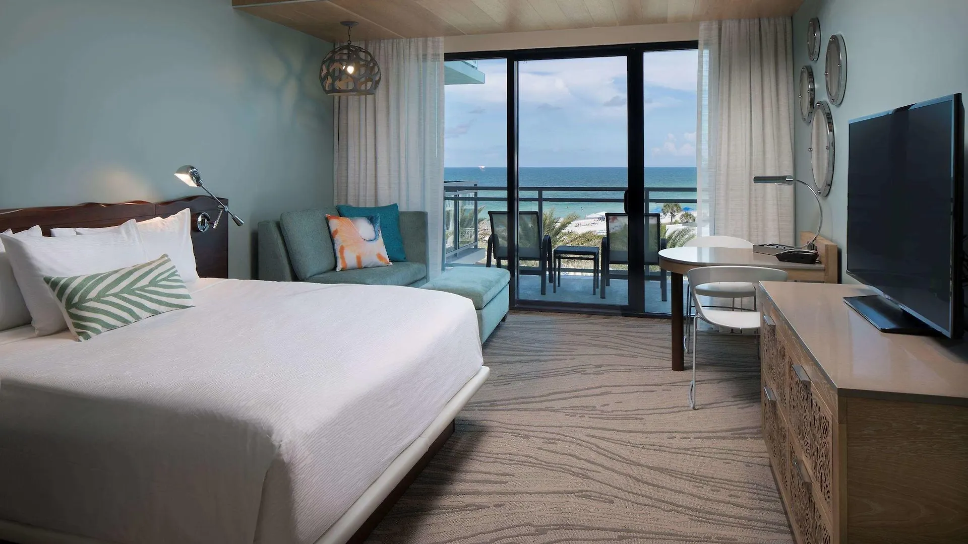 Zota 4* Longboat Key
