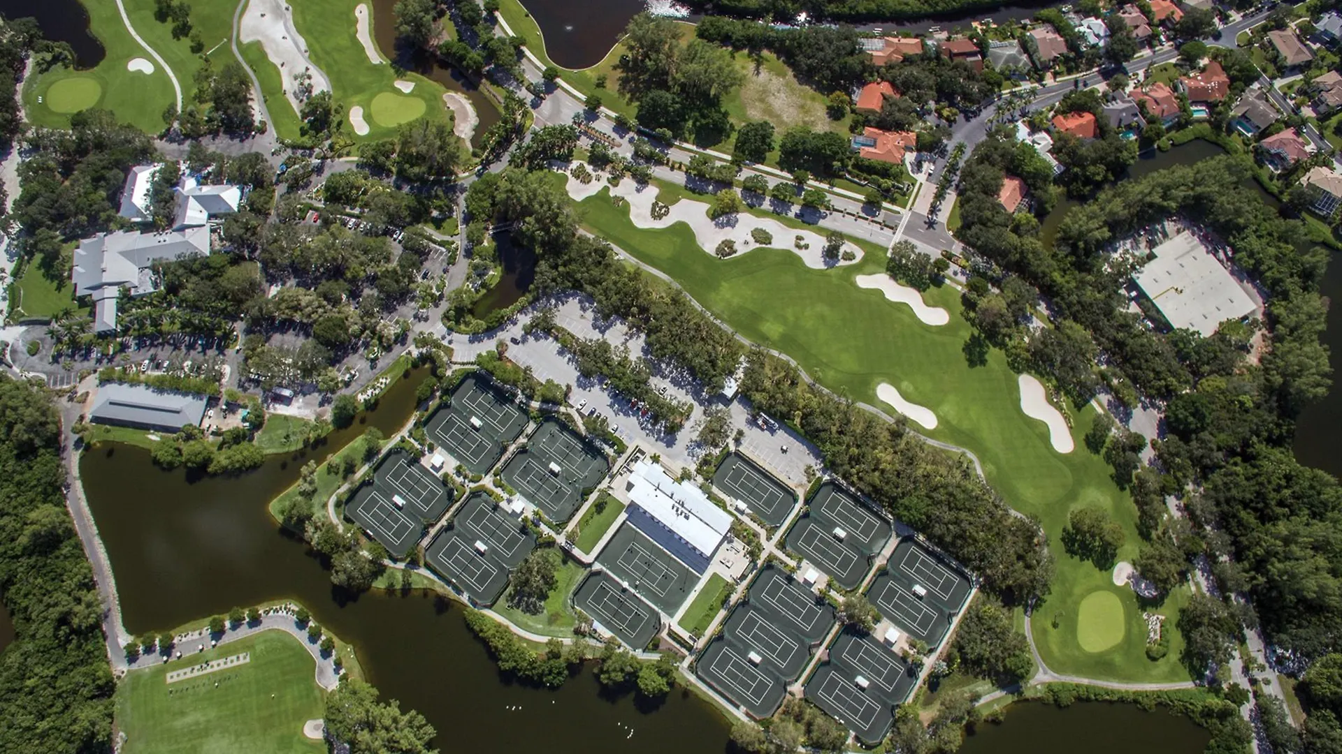 Resort At Club Longboat Key