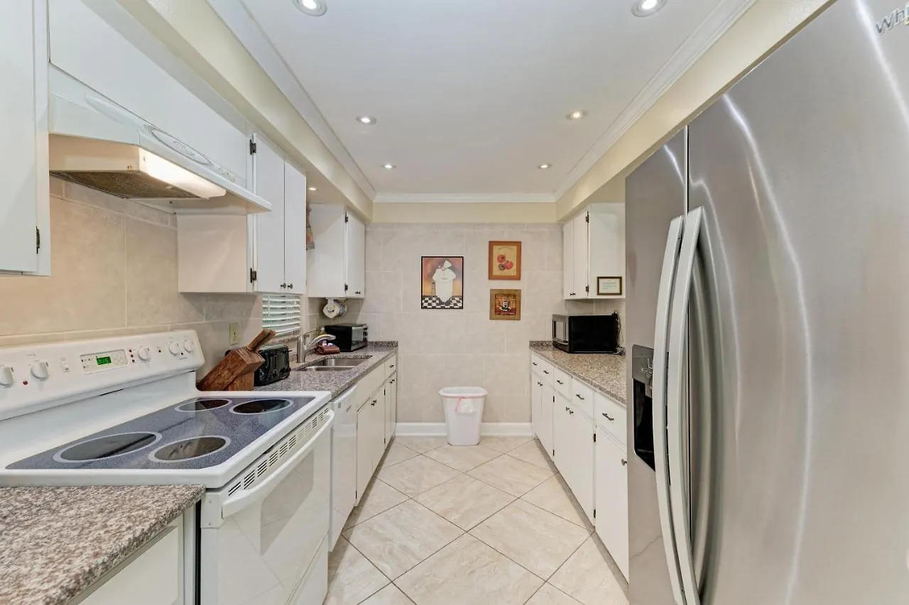 Apartment Sea Grape 2- Beachfront Longboat Key