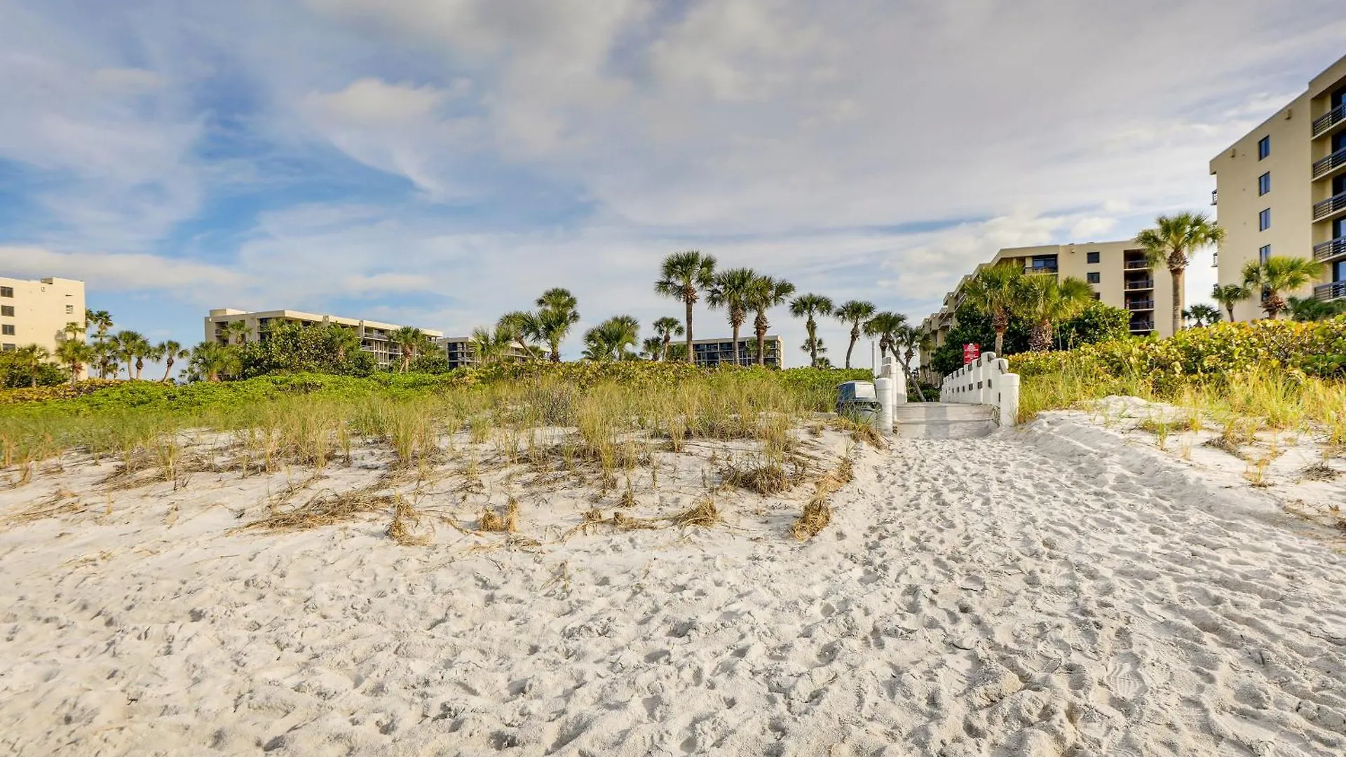 Apartment Luxury - Walk To Access!