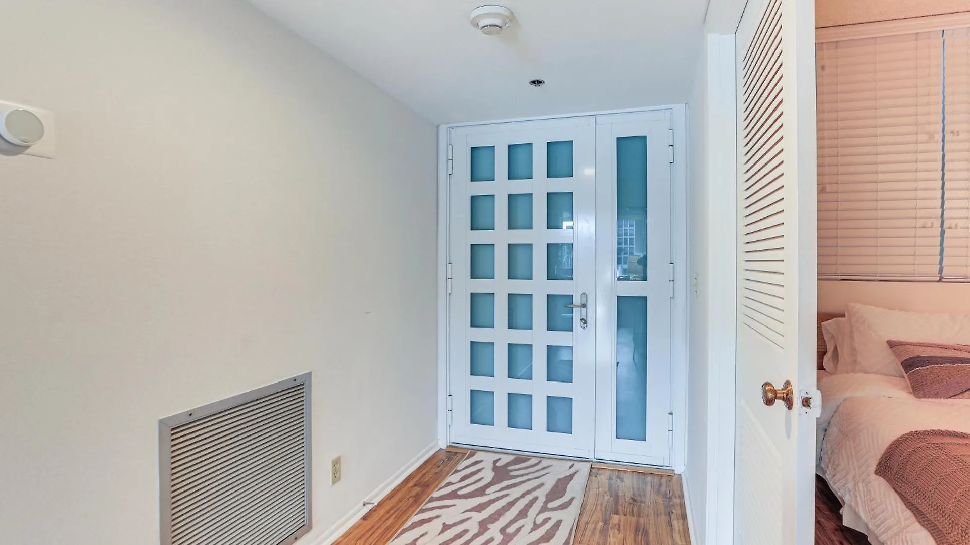 Apartment Luxury - Walk To Access!