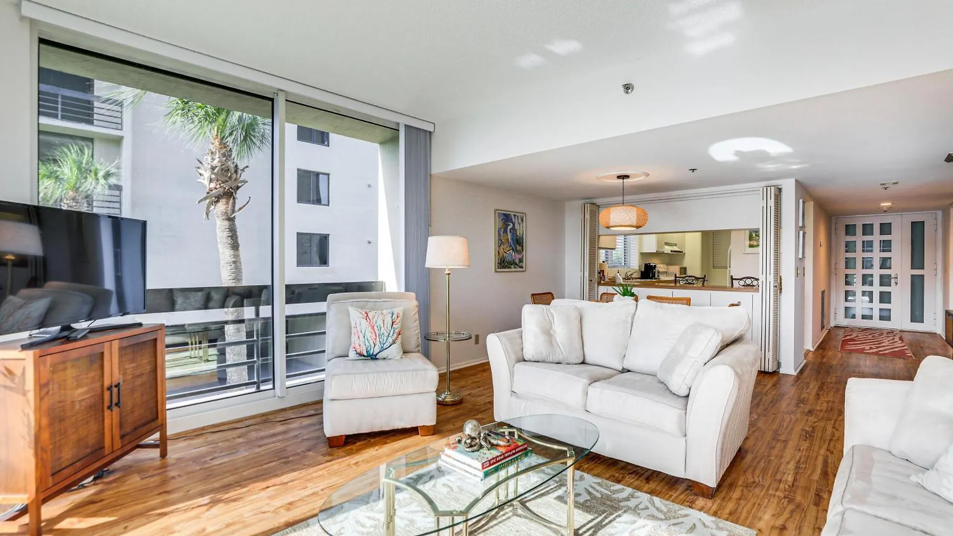Apartment Luxury - Walk To Access! *