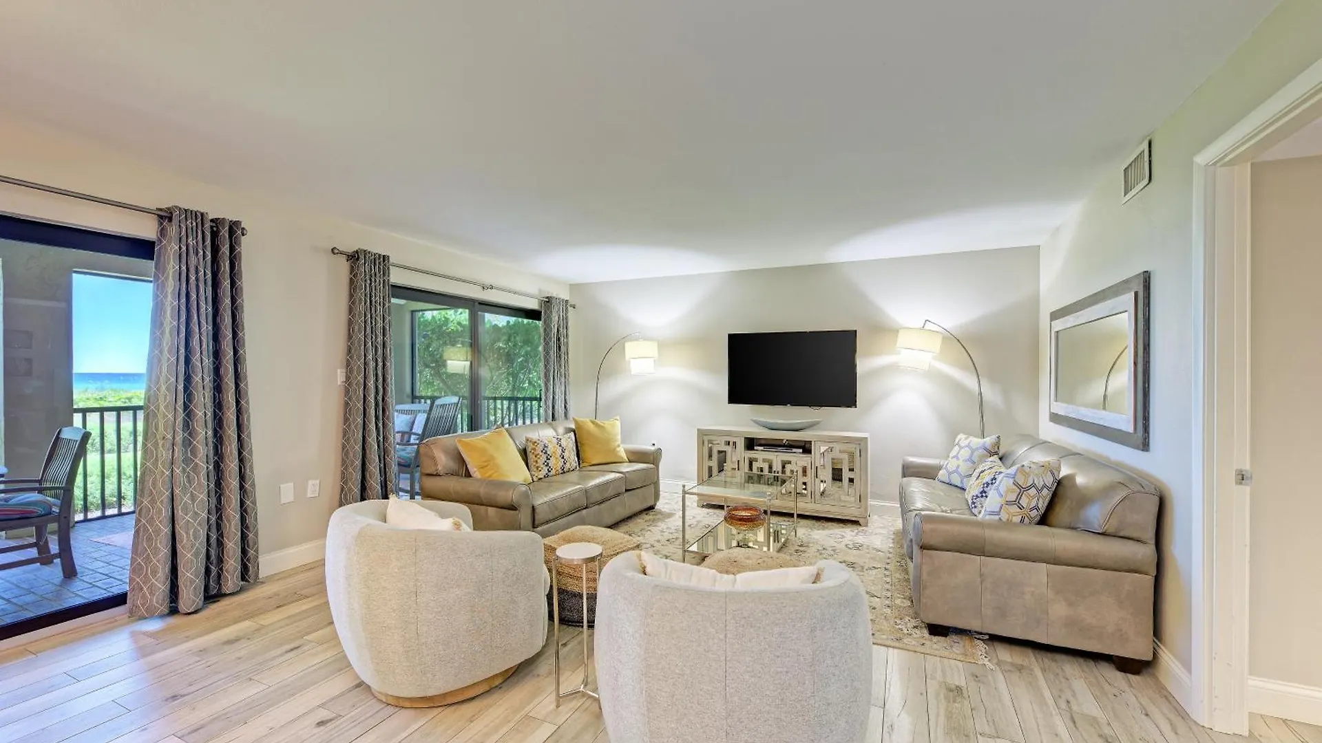 Sea Grape 1- Beachfront Longboat Key