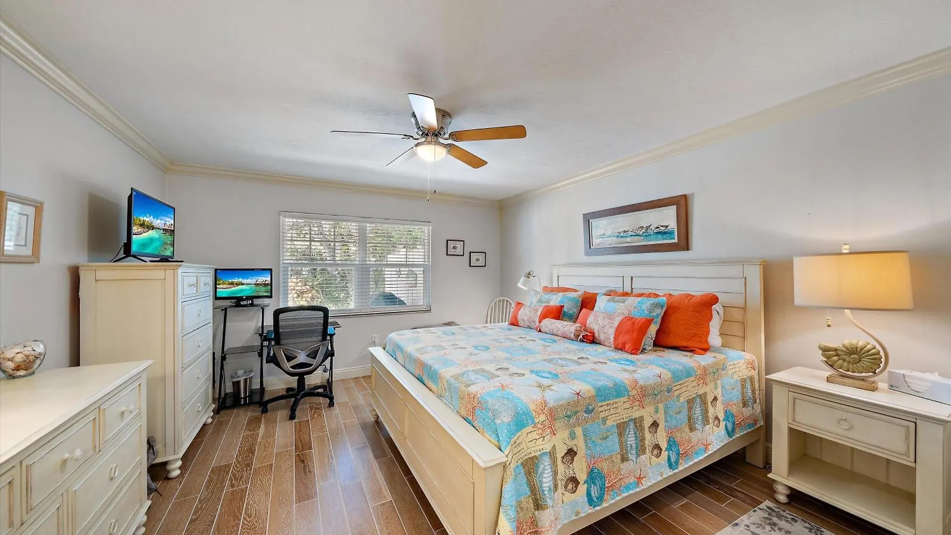 Holiday home Sunset Sanctuary *