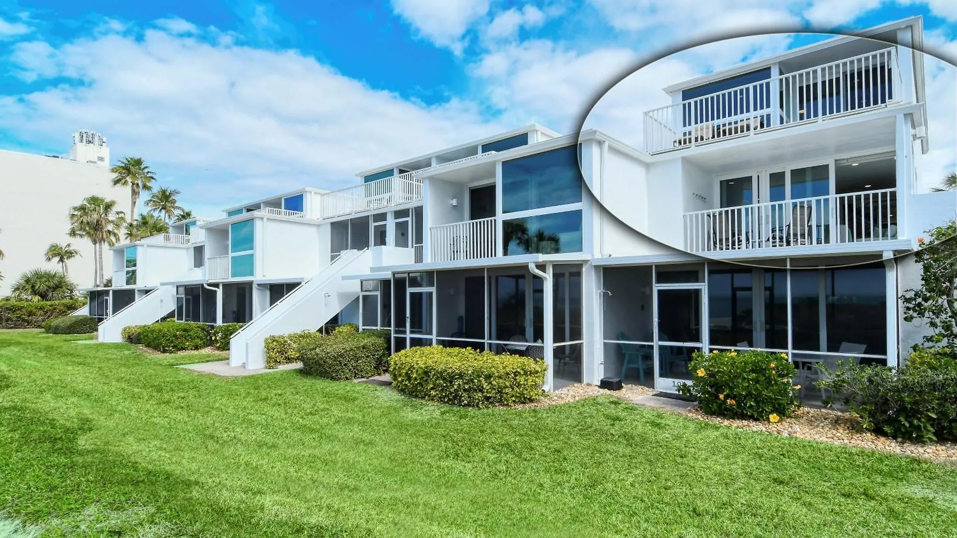 Laplaya 206c: Gulf View End Unit With Private Access Apartment *
