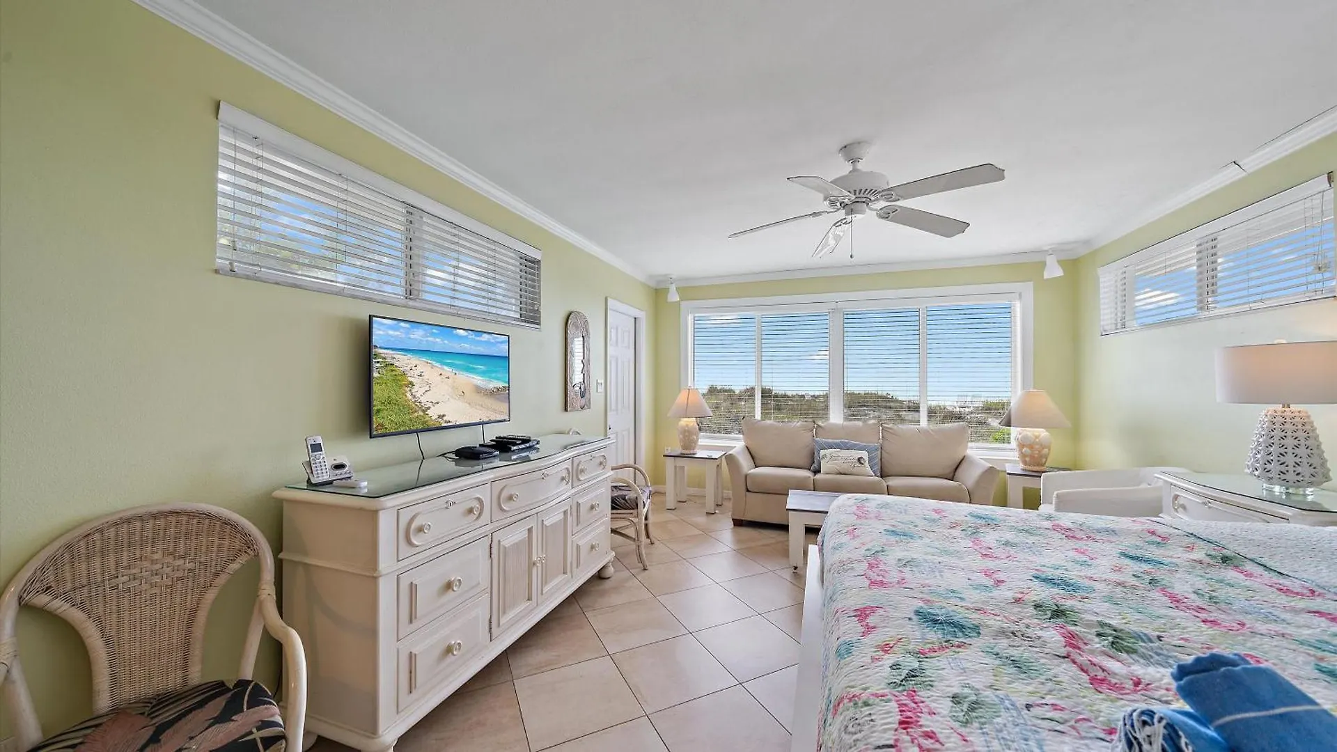 Hermanas 1 Apartment Longboat Key