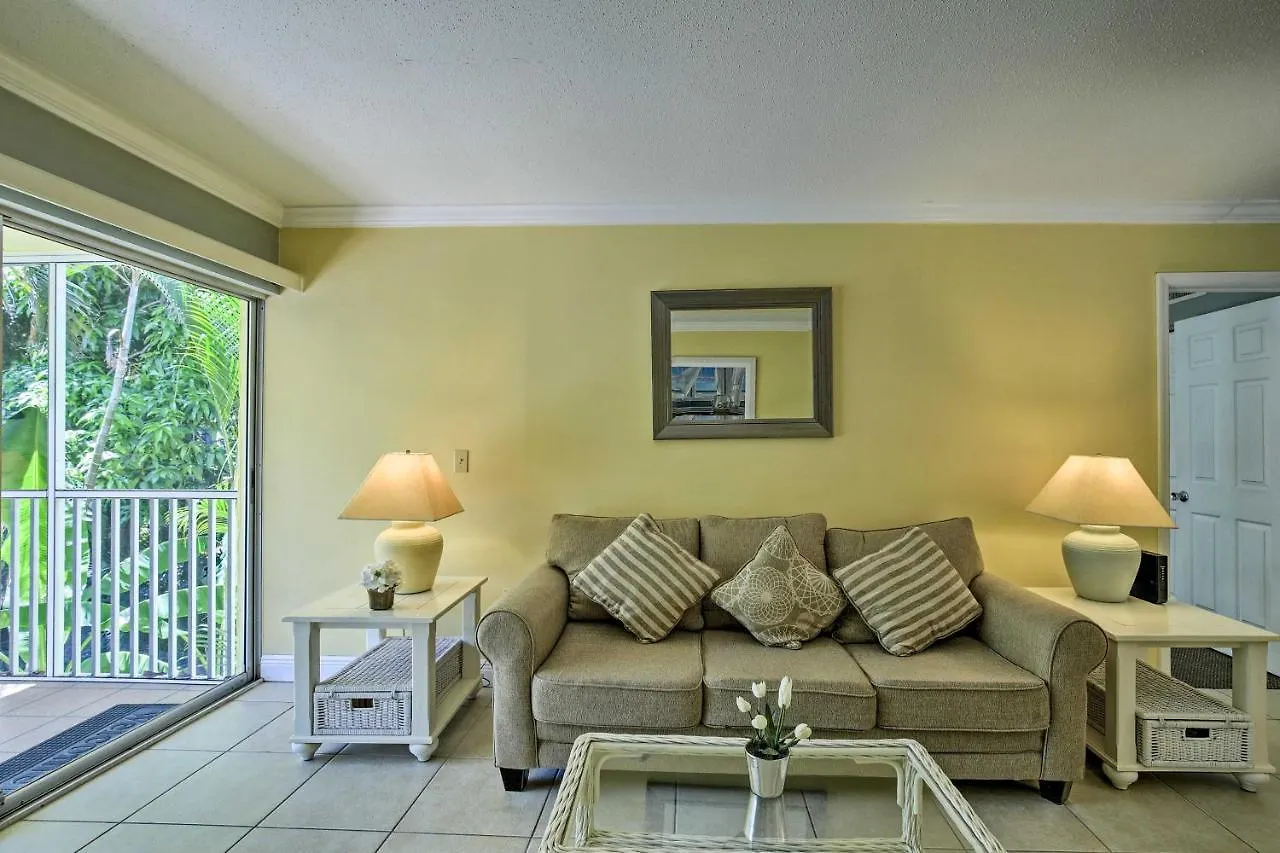 Apartment Escape - Walk To The Beach! Longboat Key