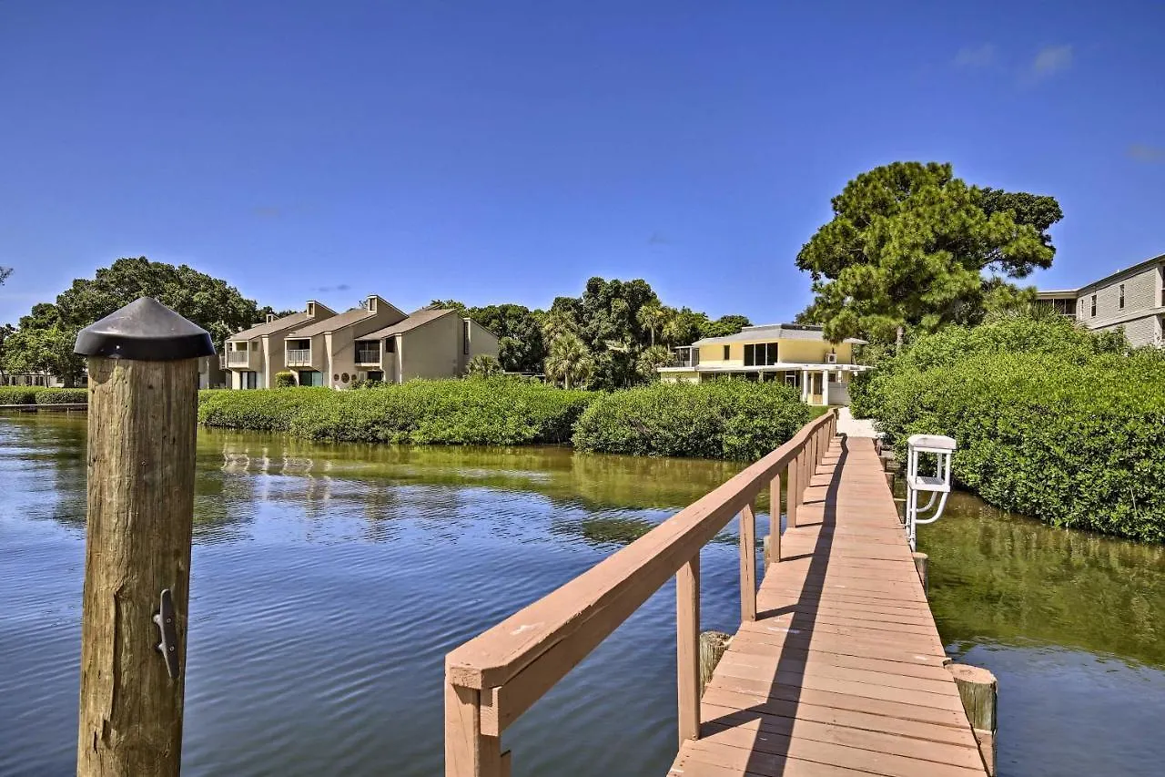 Escape - Walk To The Beach! Longboat Key