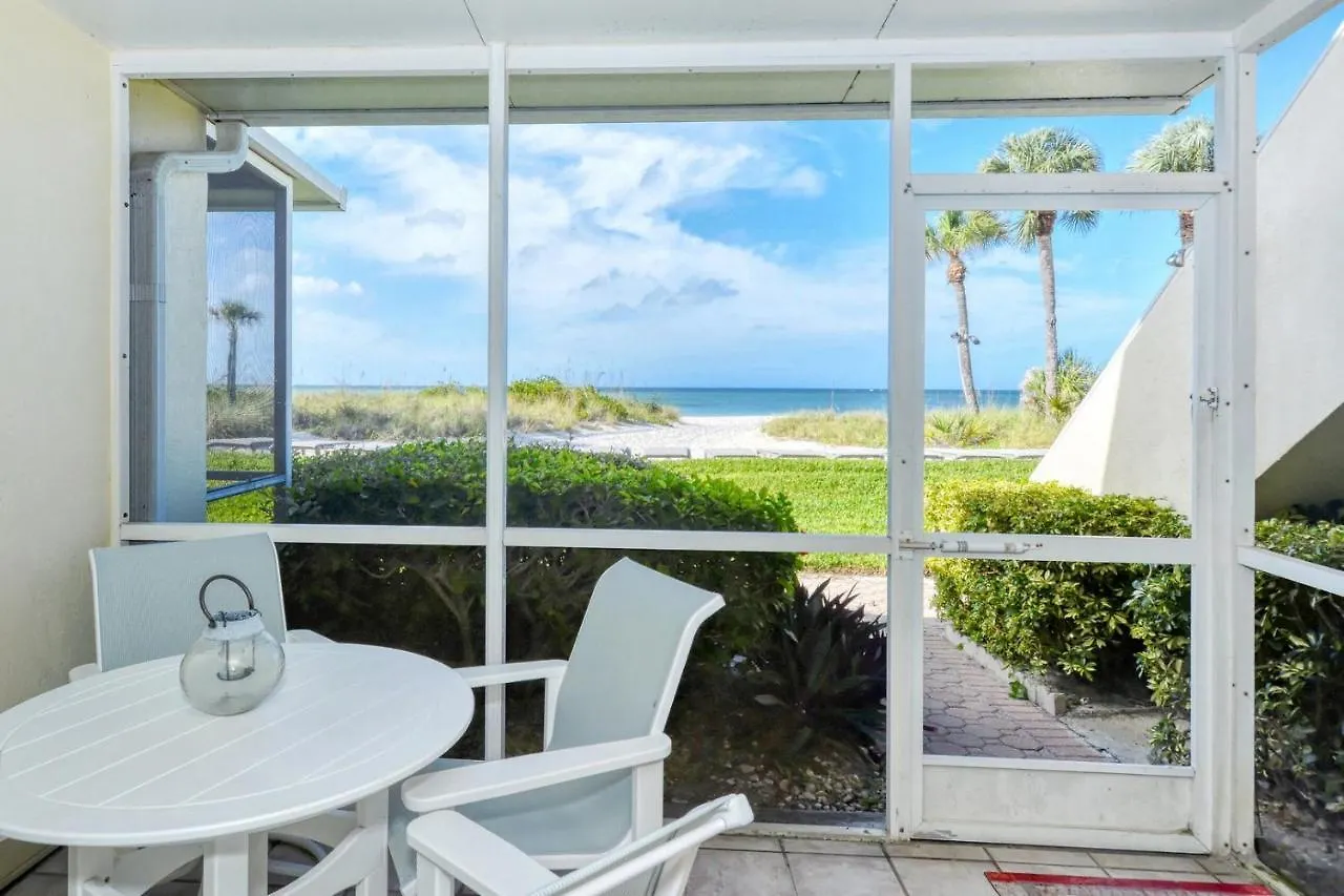 Apartment Laplaya 107a Soak Up The Sun Or Float In The Warm Gulf Waters Longboat Key