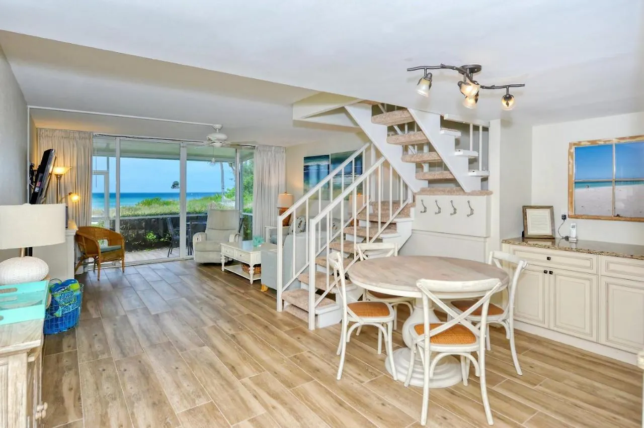 Apartment Laplaya 102b-directly On The With The Warm Gulf Waters Waiting! Longboat Key