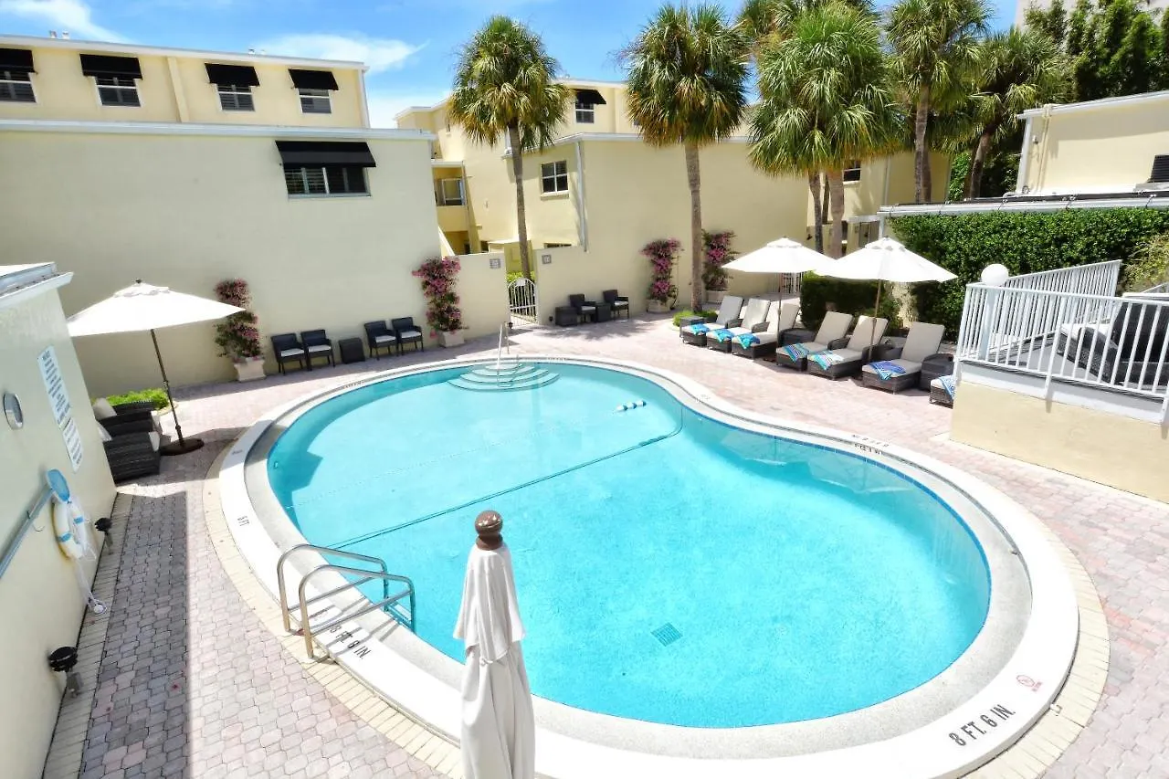 Laplaya 201c: Beachfront Corner Unit With Gulf Panorama *