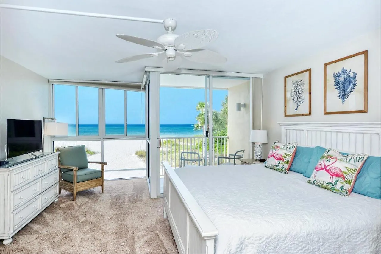 Apartment Laplaya 102b-directly On The With The Warm Gulf Waters Waiting! Longboat Key