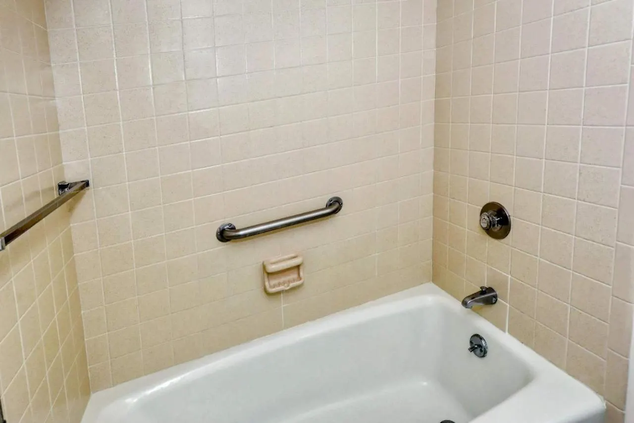 Laplaya 109a Enjoy The Balmy Gulf Breezes In Corner End Unit Right On The Apartment *