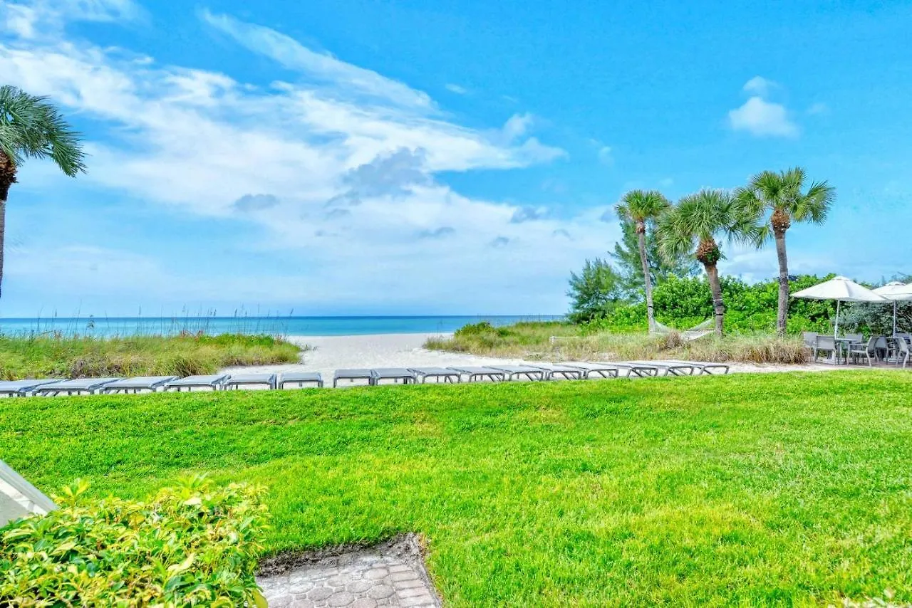 Apartment Laplaya 103a Time To Relax Enjoy The Peaceful, Private Just A Shells Throw From Your Door Longboat Key