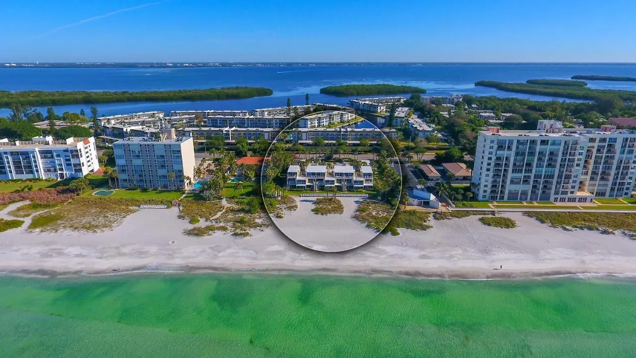 Laplaya 106a Front Just Steps To The White And Turquoise Gulf Of Mexico Apartment Longboat Key