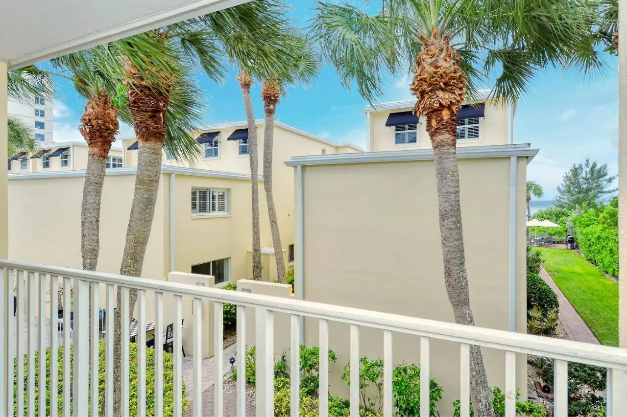 Laplaya 202e Catch The Gentle Gulf Breezes On Your Private Balcony Beneath The Swaying Palms Longboat Key