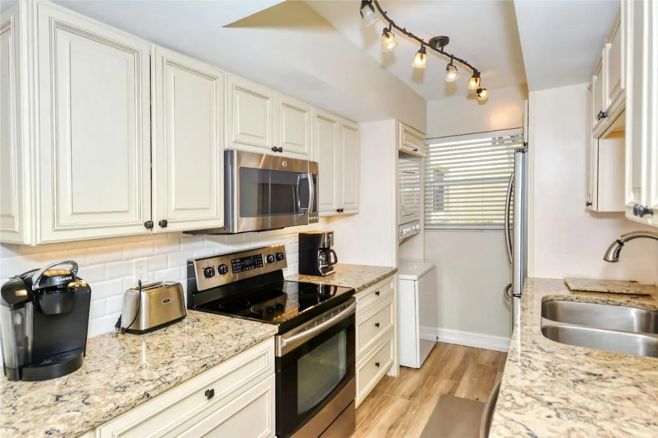 Laplaya 102b-directly On The With The Warm Gulf Waters Waiting!
