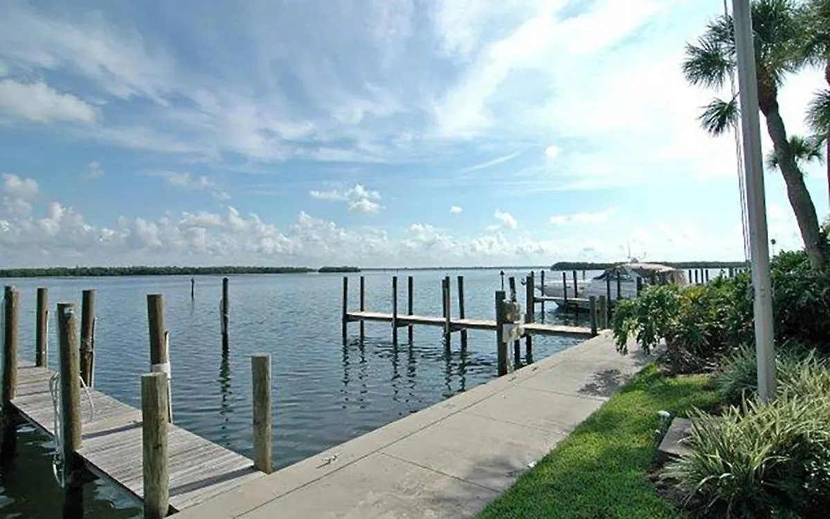 Harbor Club 206 Apartment Longboat Key