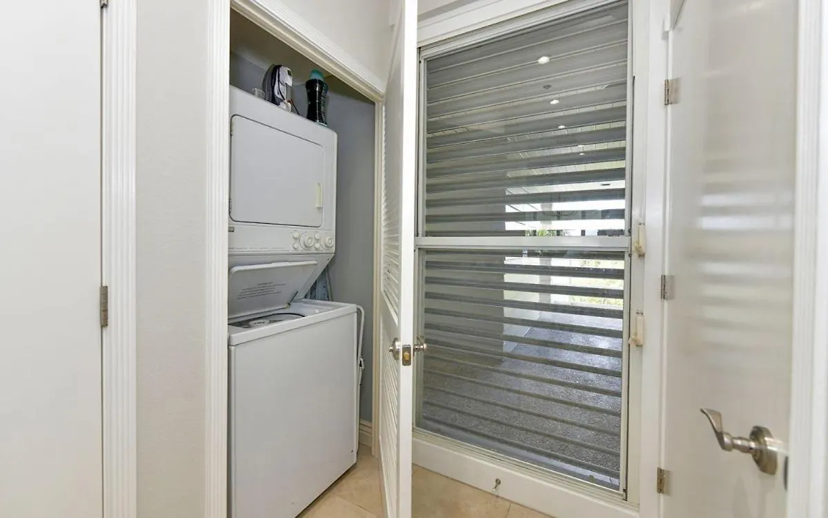 Harbor Club 305 Apartment Longboat Key
