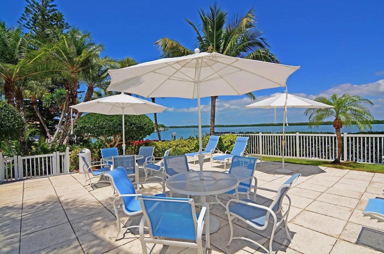 Harbor Club 305 Apartment *