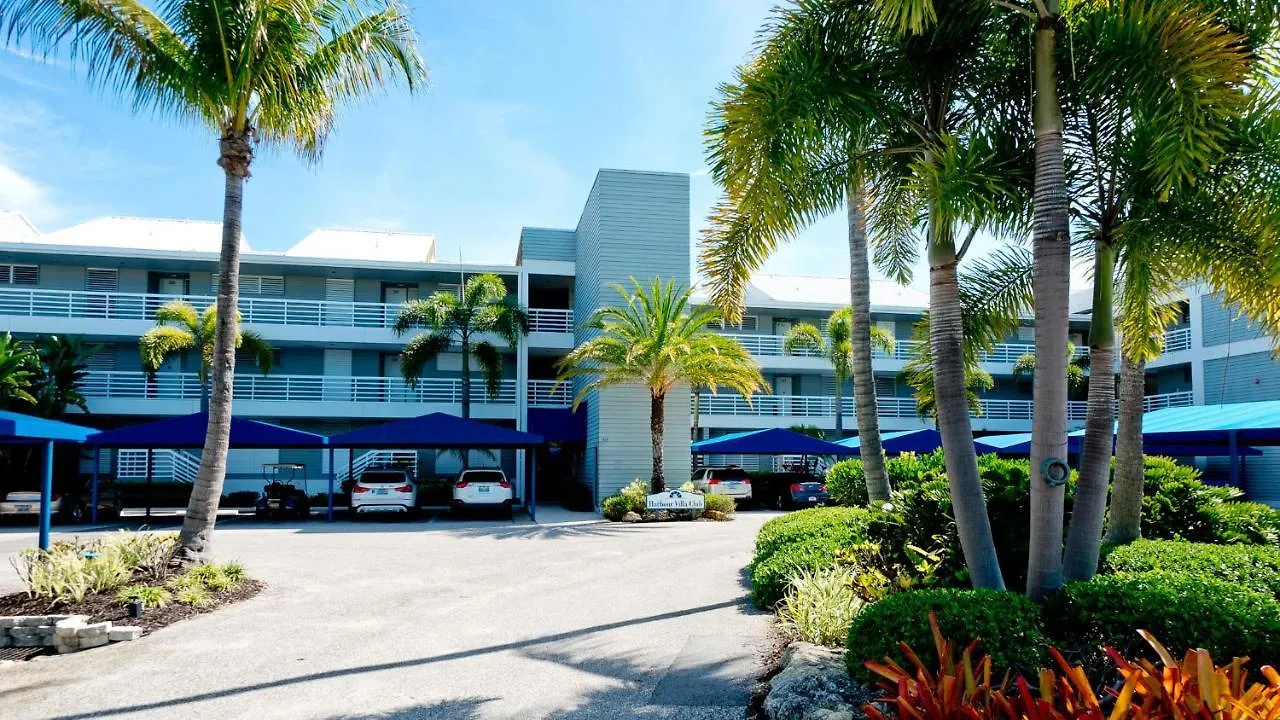 Harbor Club 206 *