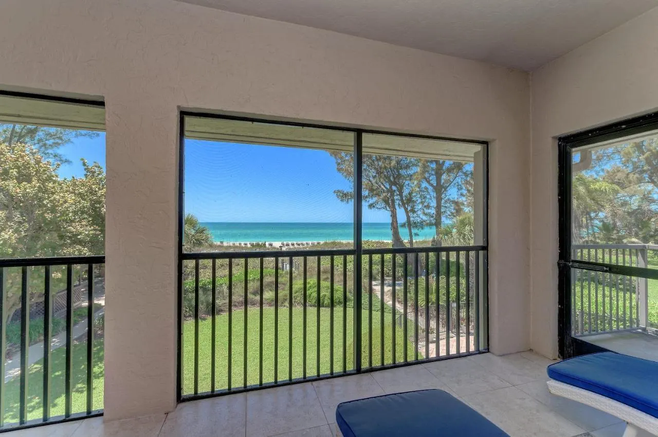 Sea Grape Inn8- Beachfront *
