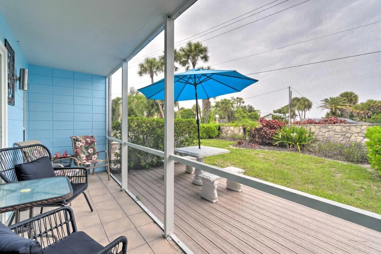 Apartment With Lanai Walk To And Shops *