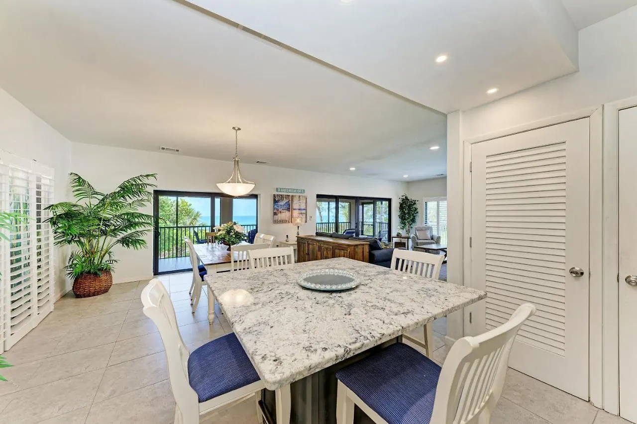 Apartment Sea Grape Inn8- Beachfront *