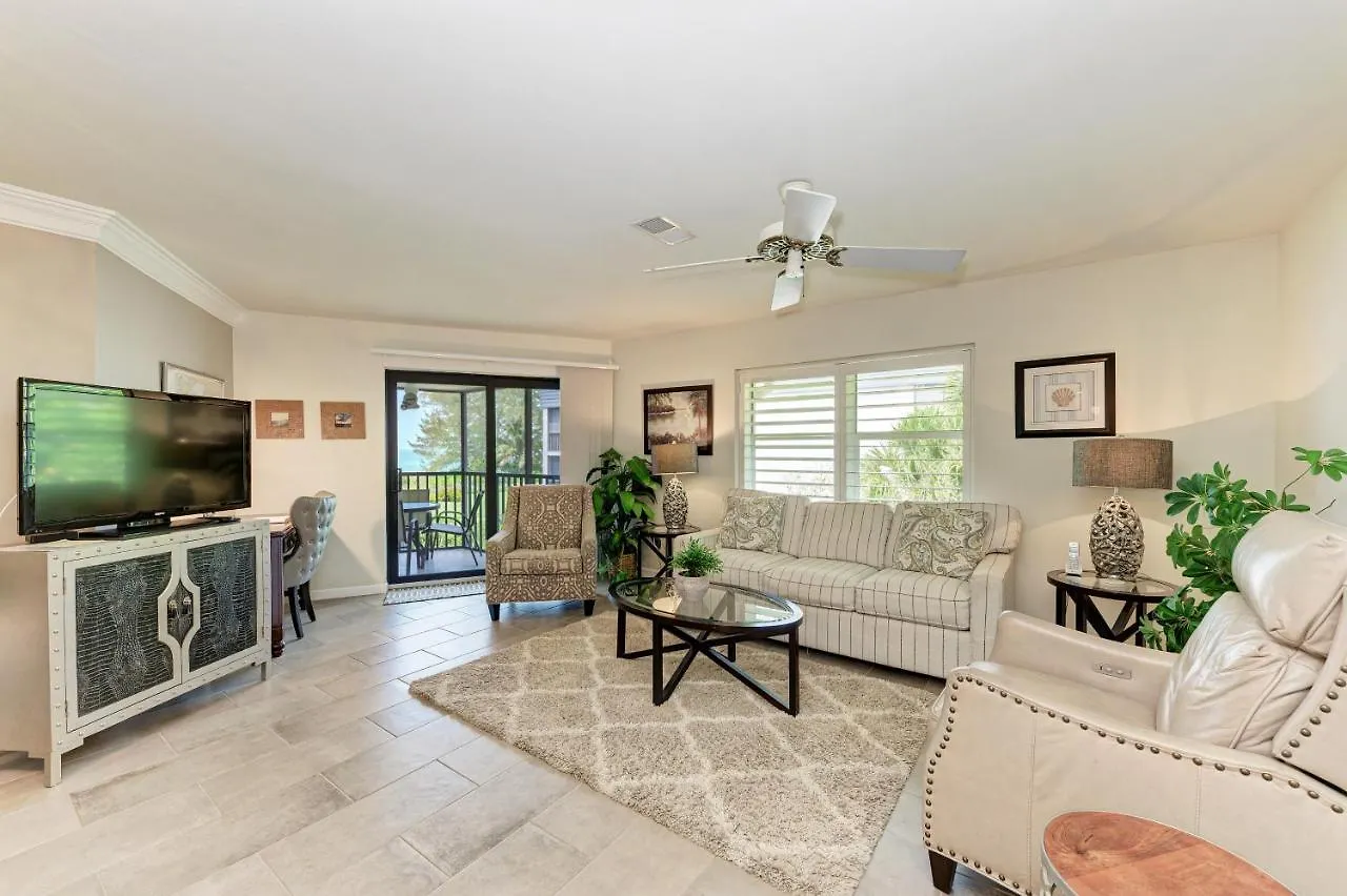 Apartment Sea Grape 5- Beachfront Longboat Key
