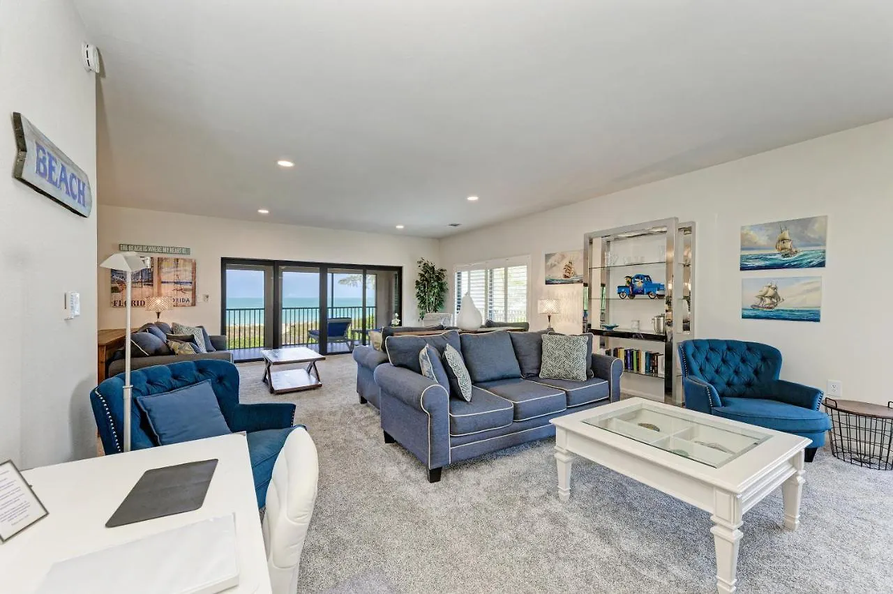 Sea Grape Inn8- Beachfront Longboat Key