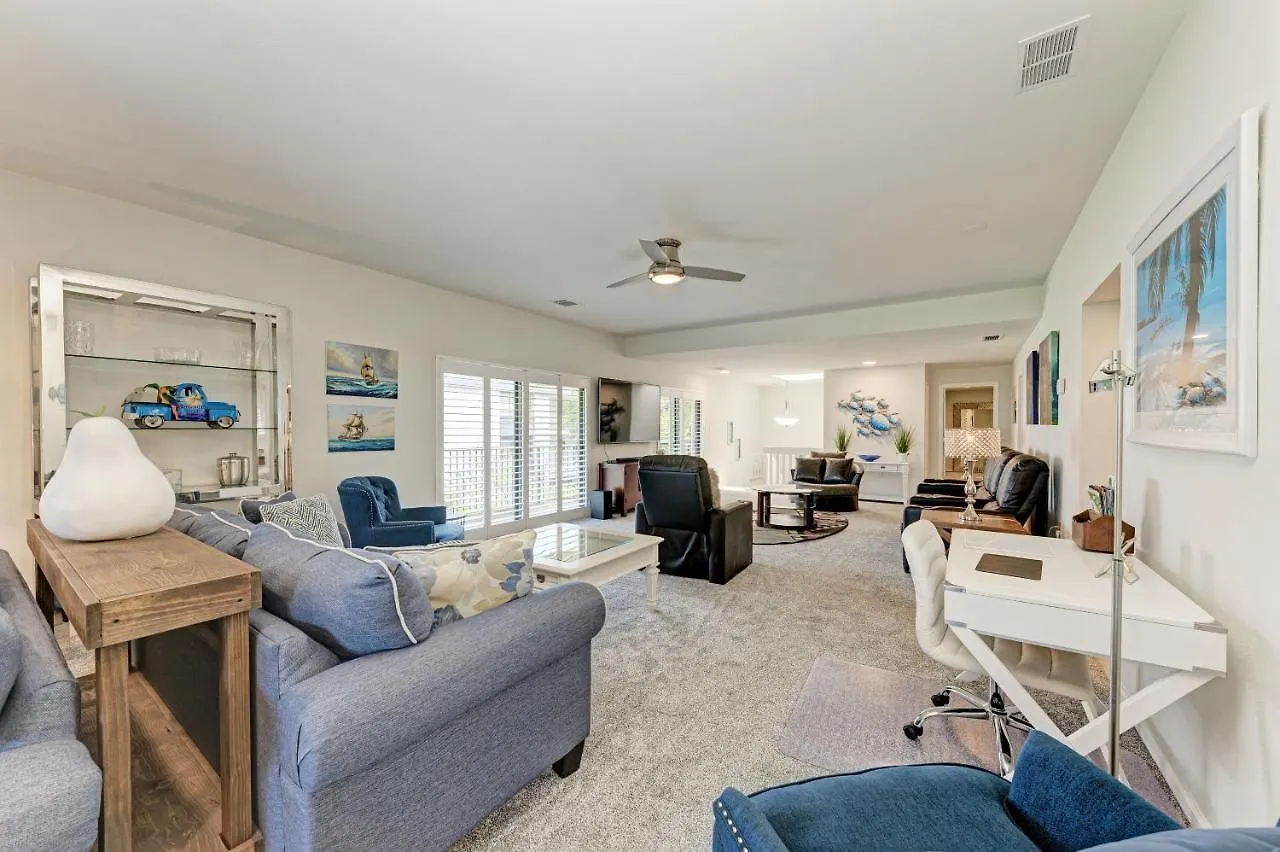 Sea Grape Inn8- Beachfront