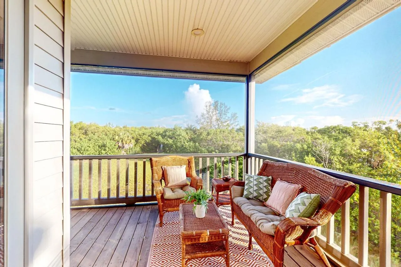 To Bay View Holiday home