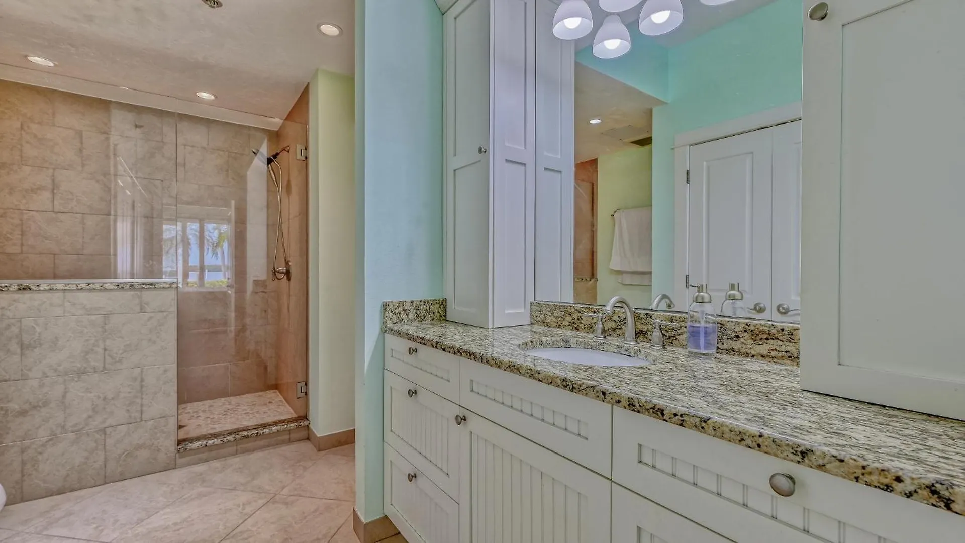 Apartment Paradise #111 On Longboat