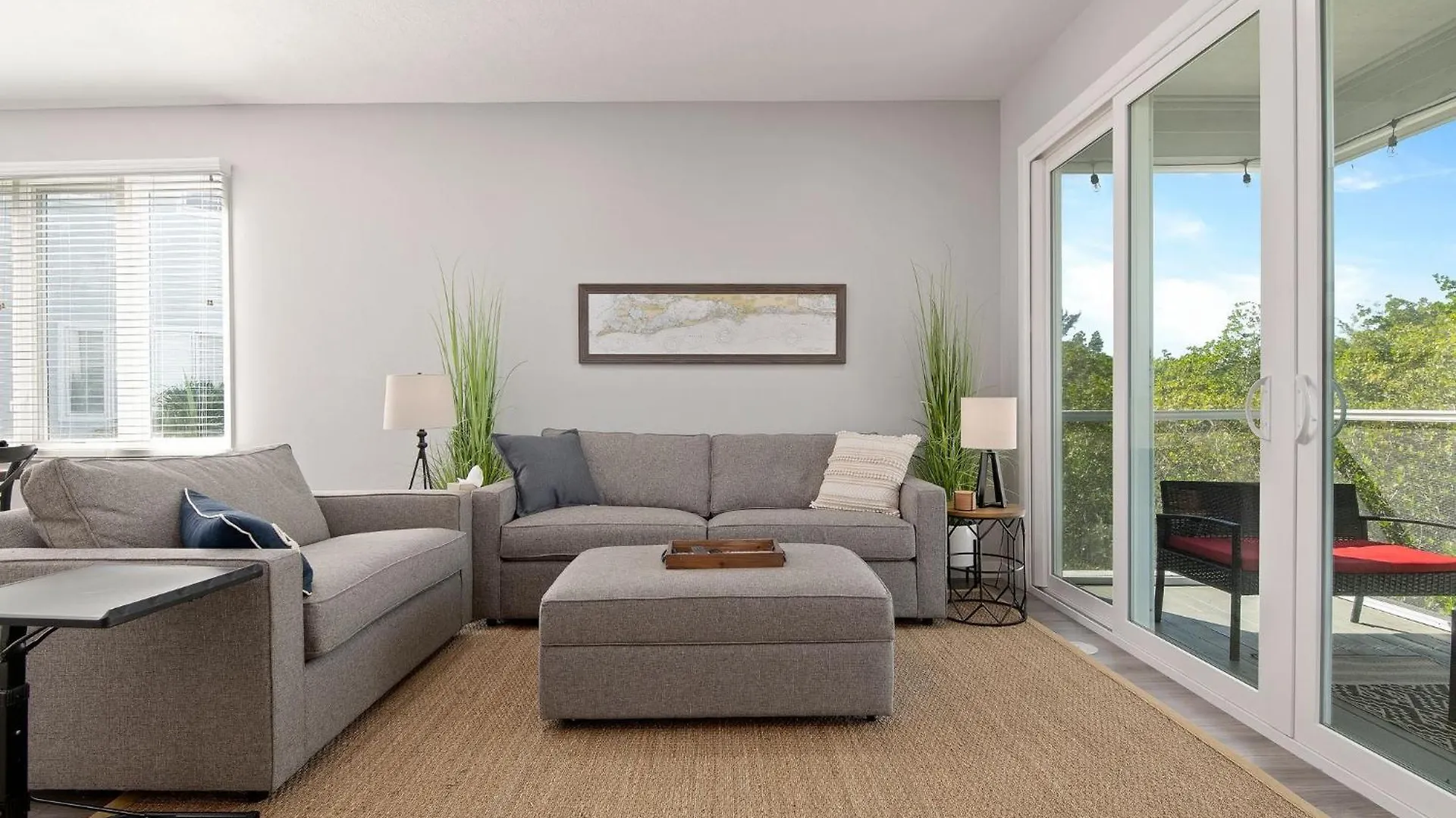 The Tree House! Beautiful Townhome In With Great Amenities Surrounded By Nature! Holiday home Longboat Key