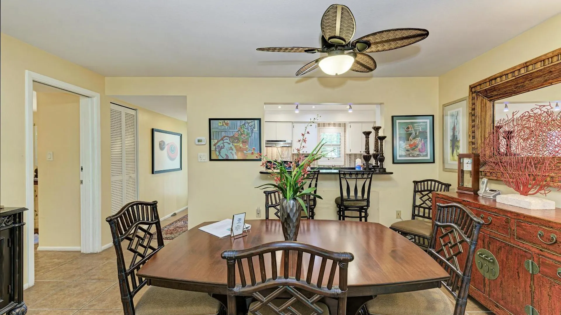 Apartment Sea Grape 4- Beachfront Longboat Key