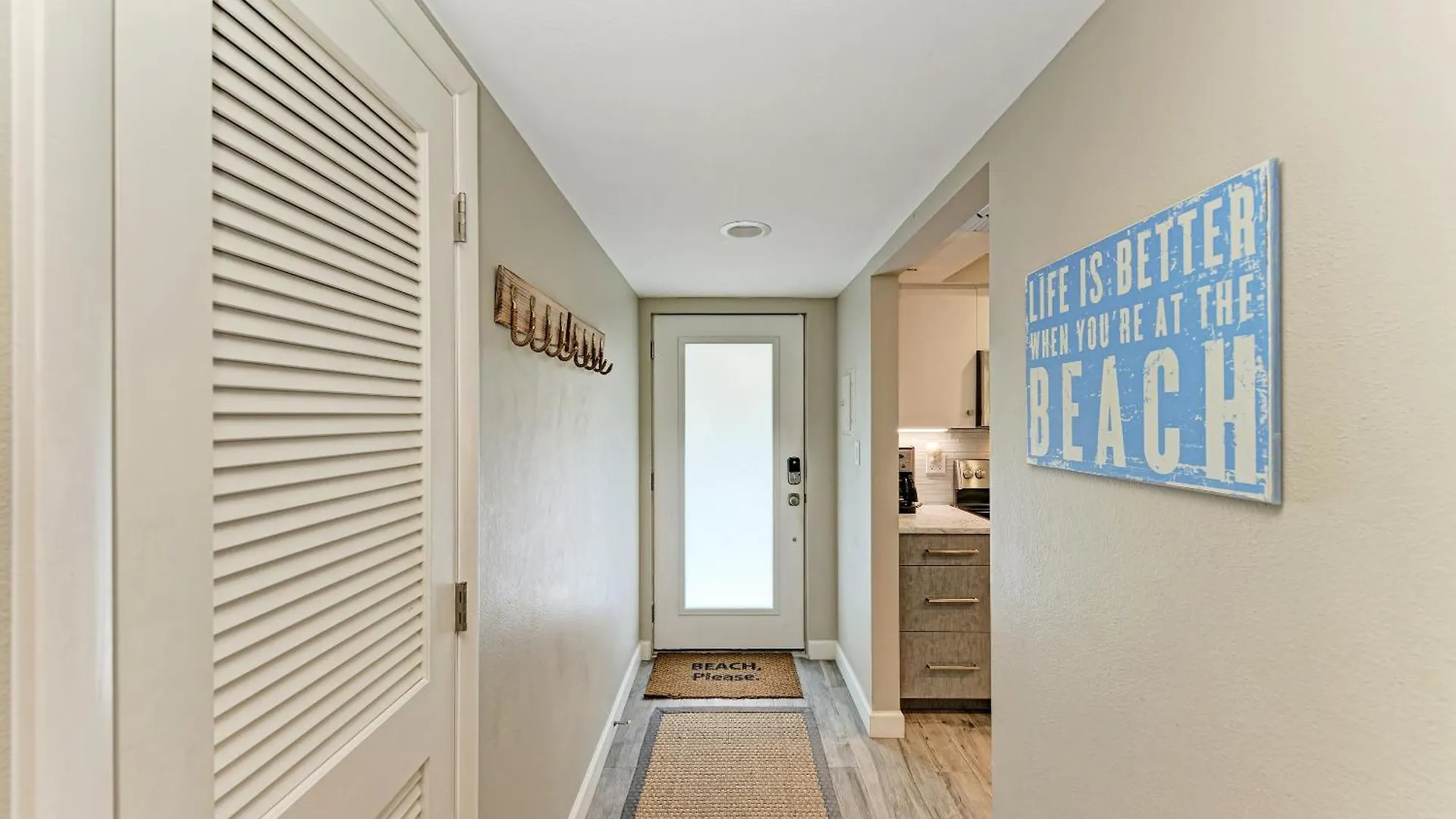 Apartment Sea Grape 6- Beachfront