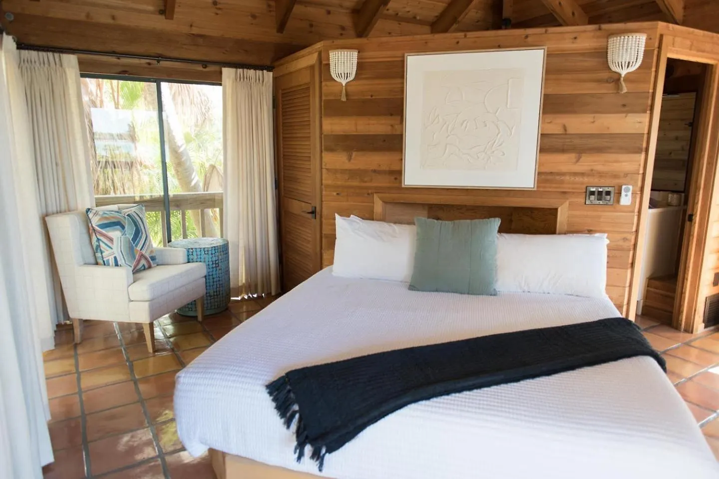 Moku Longboat Key
