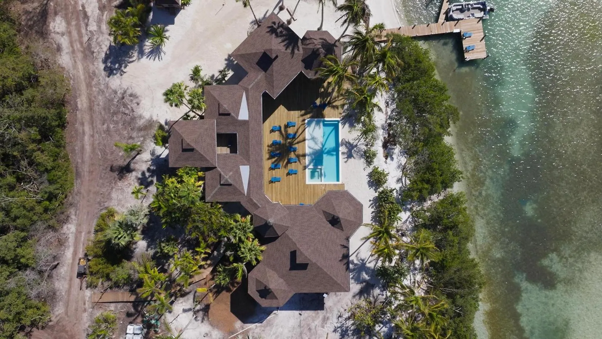 Moku Longboat Key