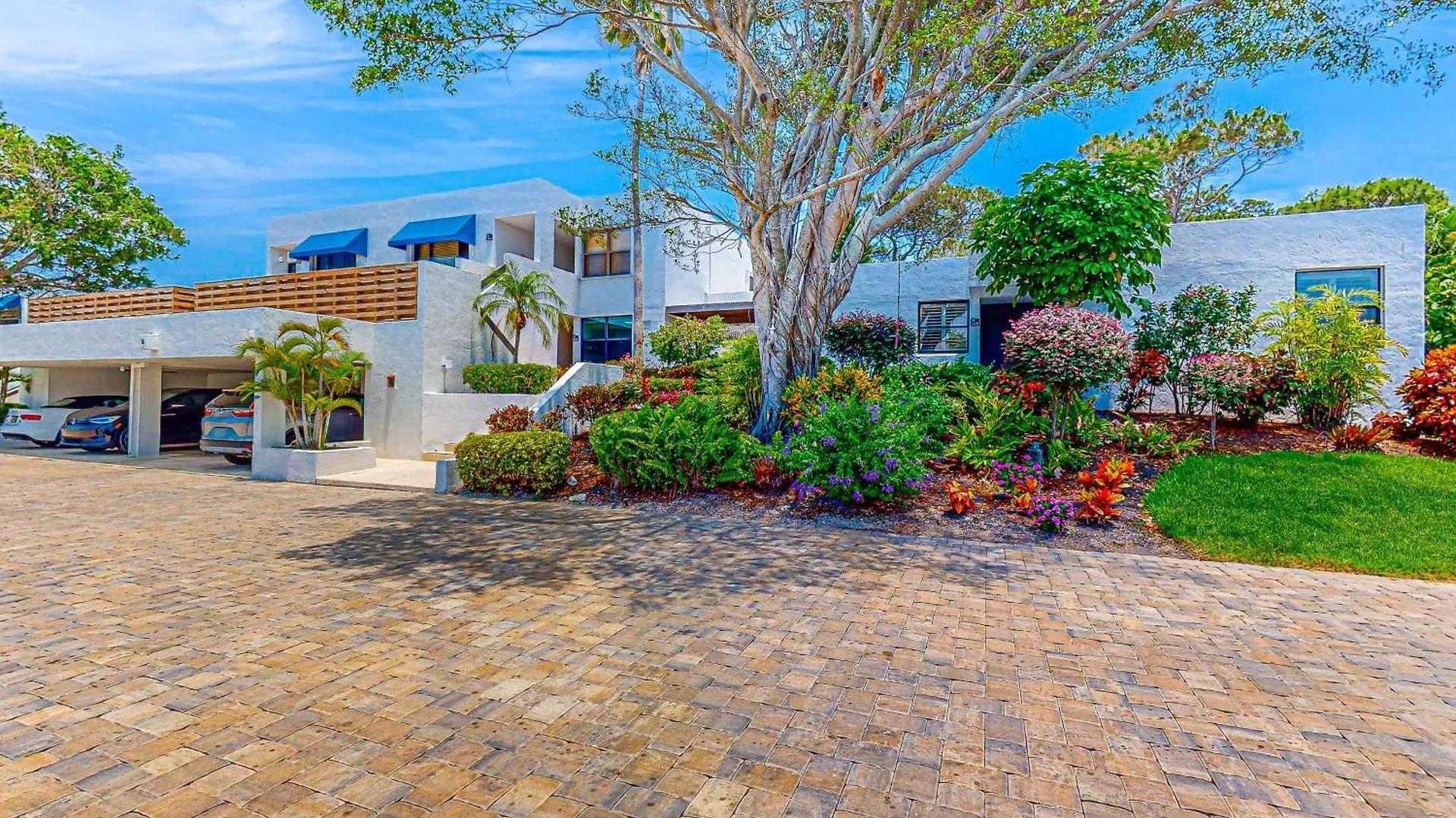 Apartment Island Breeze Sanctuary
