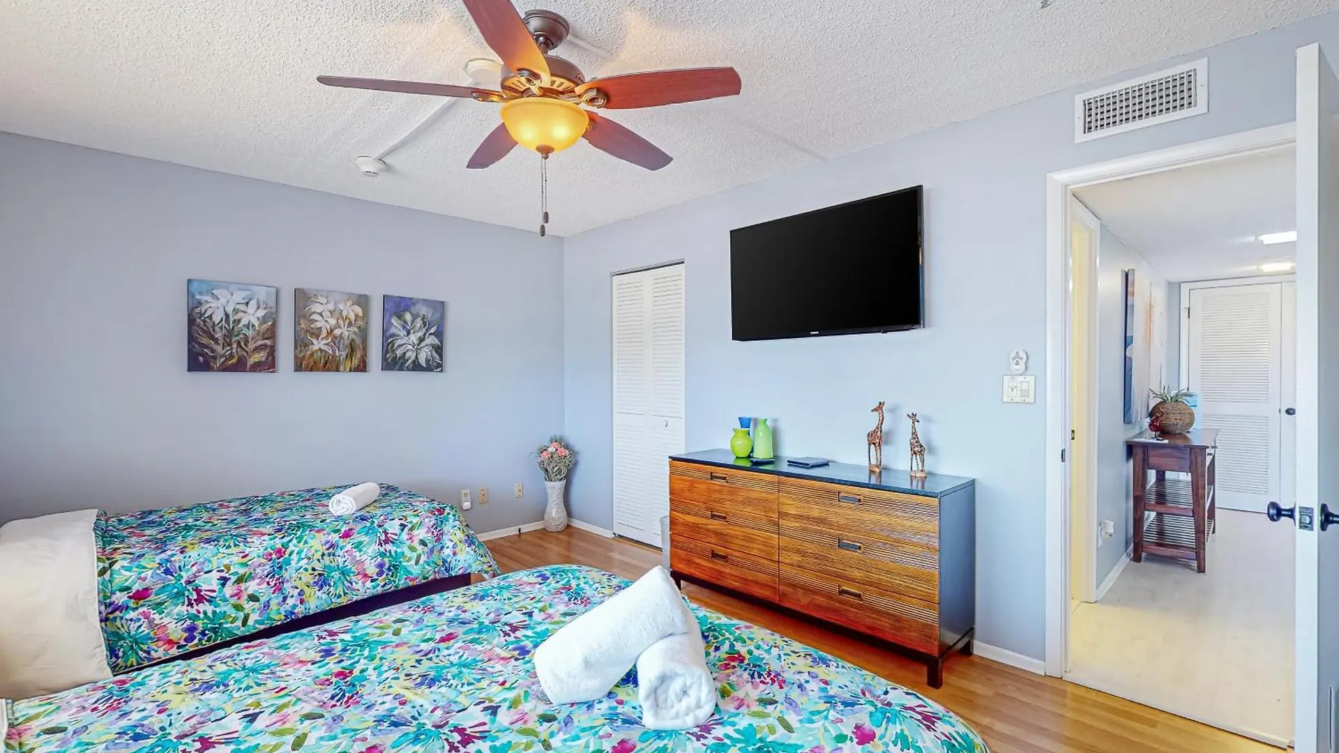 Island Breeze Sanctuary * Longboat Key