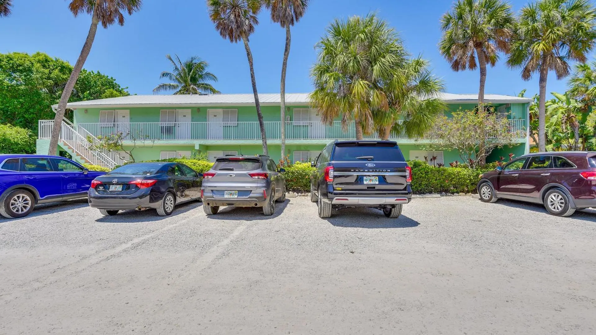 Gulf Getaway With Porch And Direct Access!