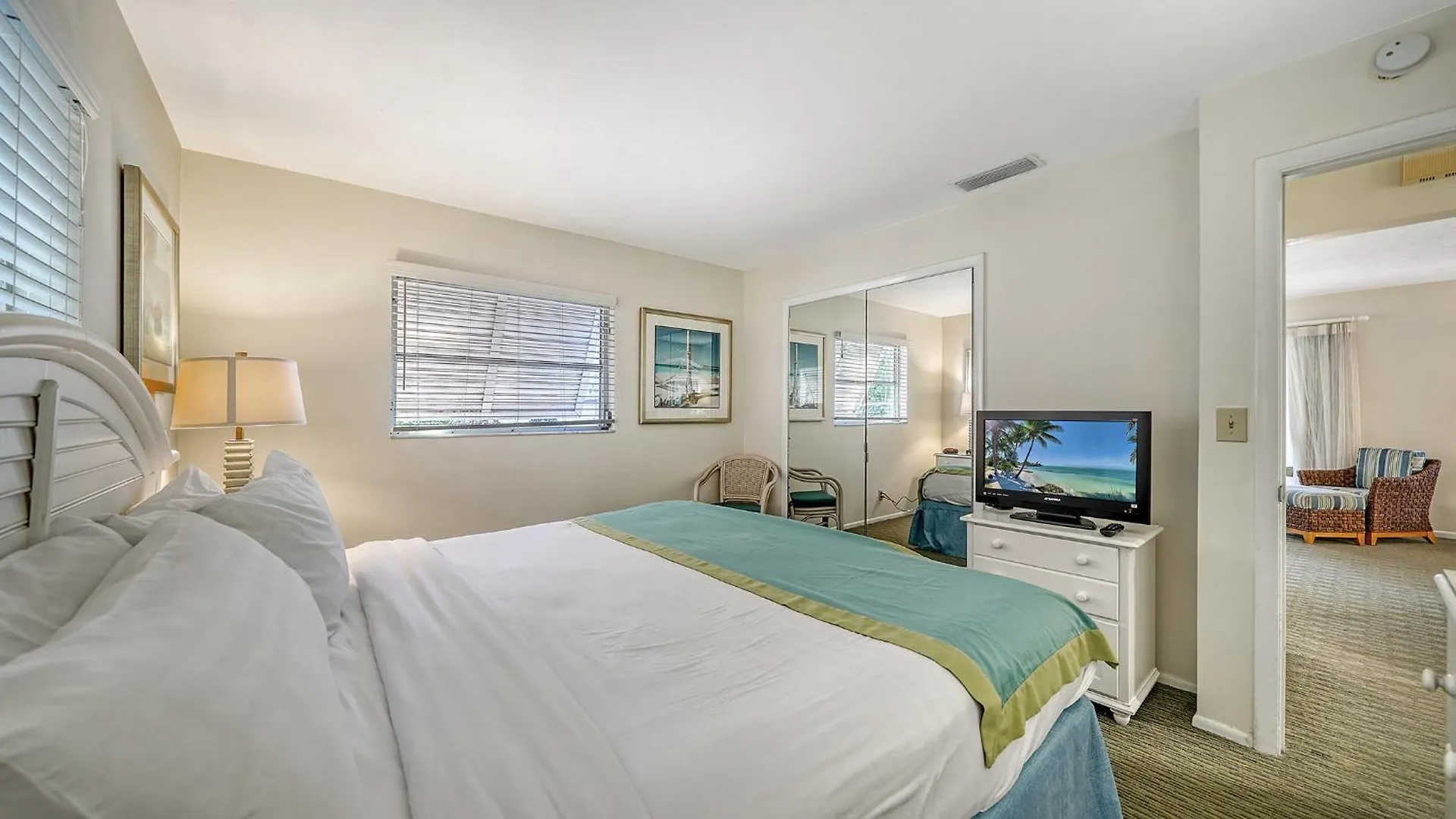 White Sands Of Longboat Apartment