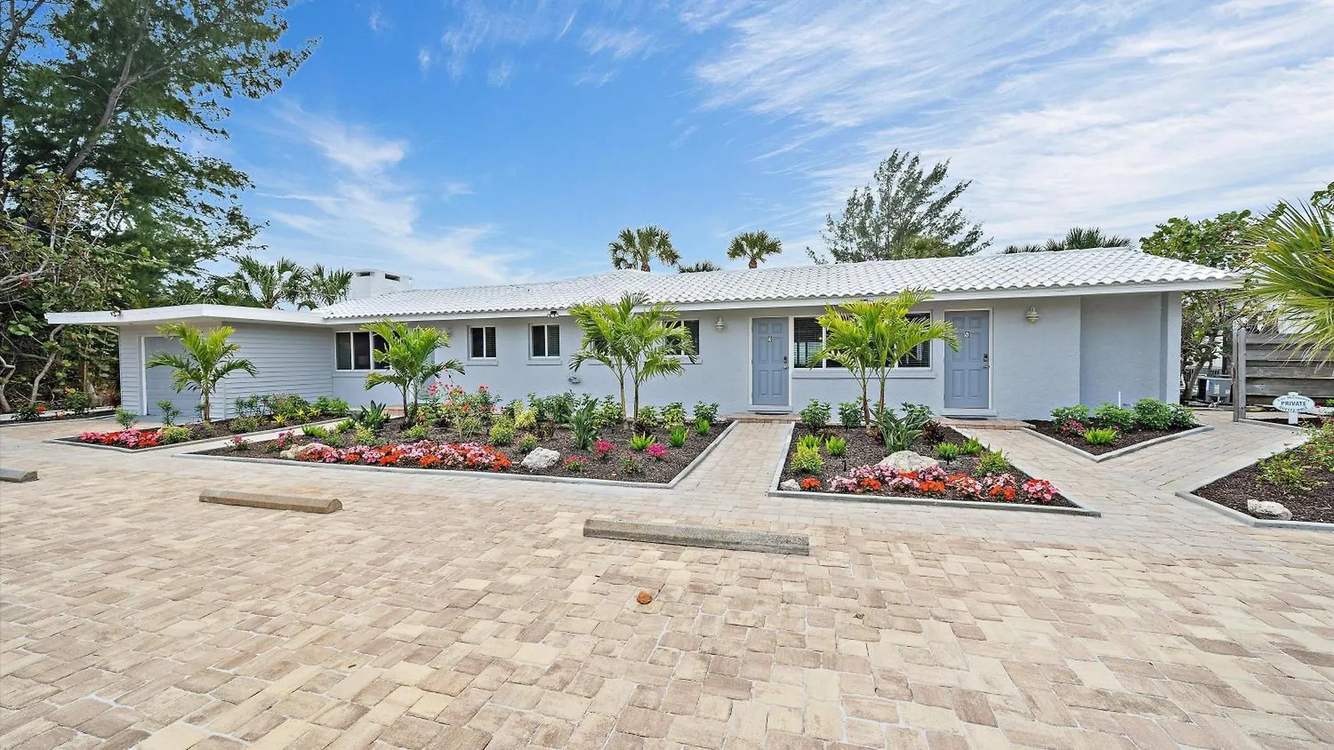 Hermanas 3 Apartment Longboat Key