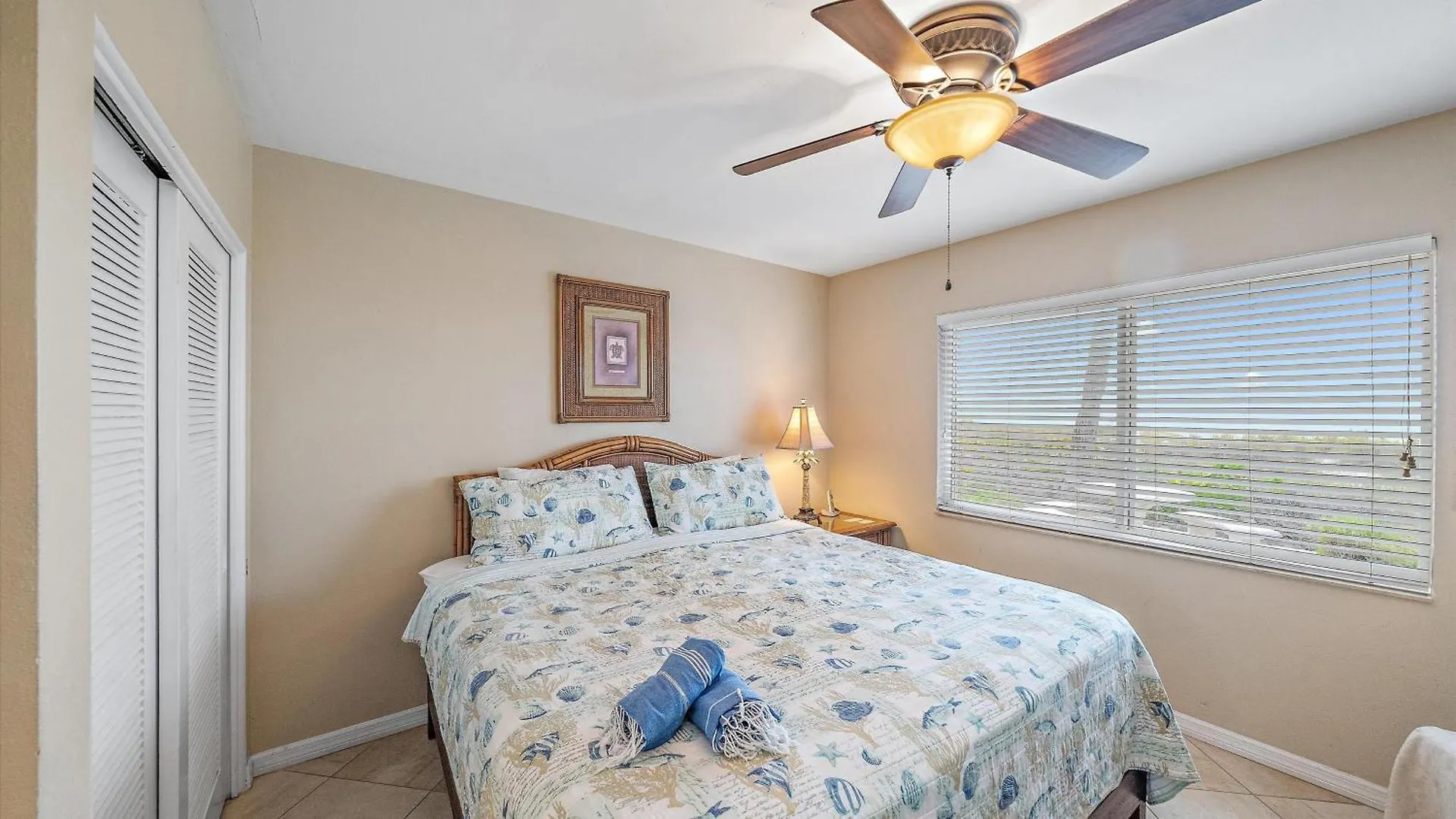 Hermanas 3 Apartment Longboat Key