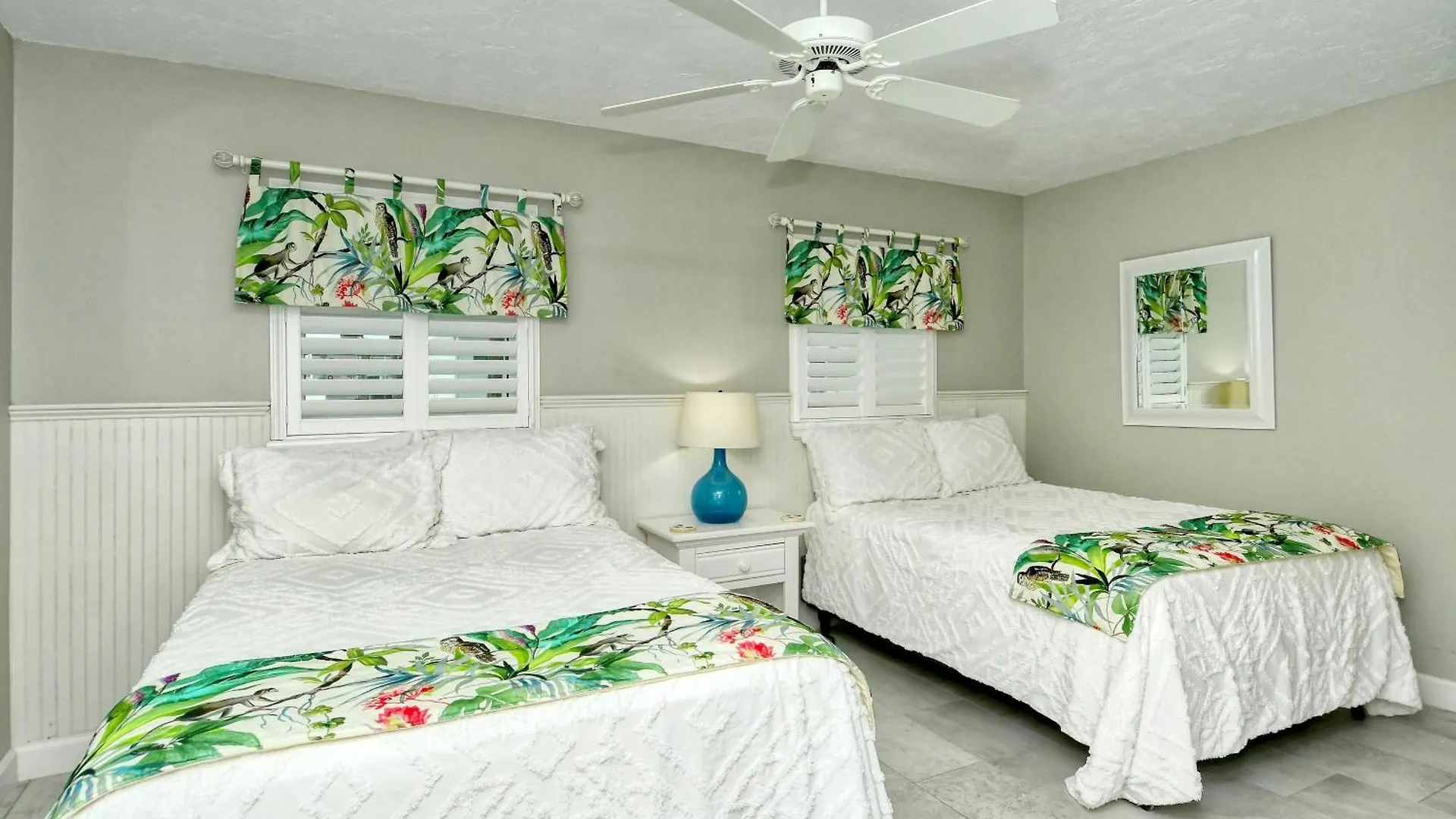 Apartment Laplaya 108b: Gulf View Retreat With Private Balcony