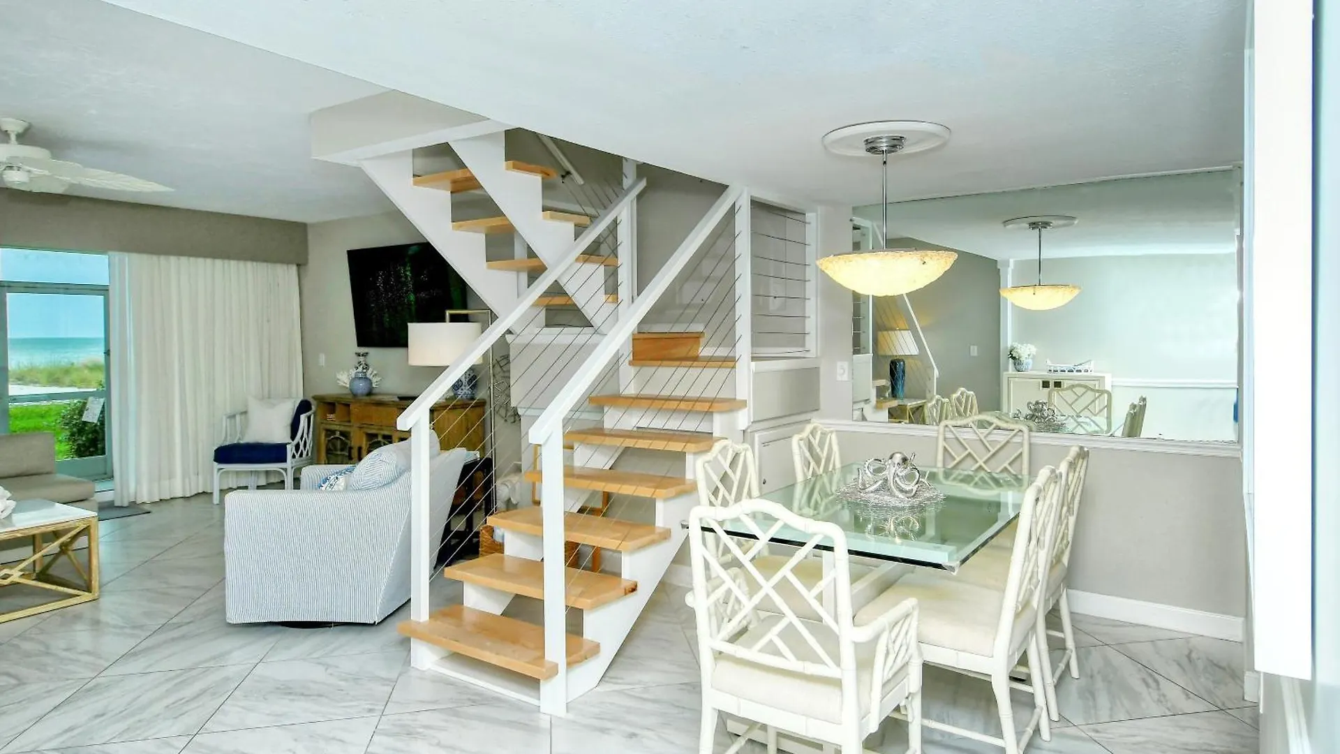 Apartment Laplaya 108b: Gulf View Retreat With Private Balcony *