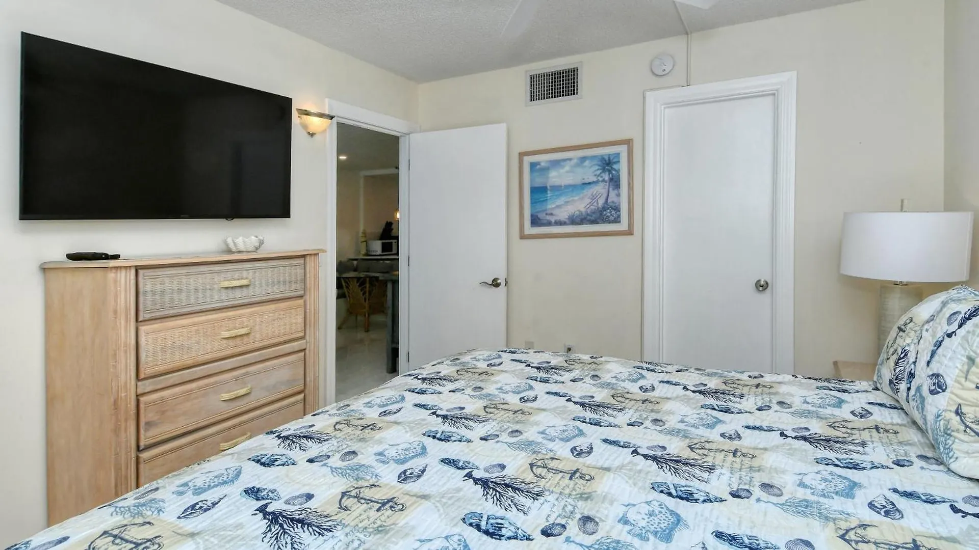 Laplaya 102e-tropical Garden View Near The Pool! Apartment *